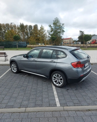 BMW X1 cena 33900 przebieg: 248000, rok produkcji 2011 z Ustka małe 56